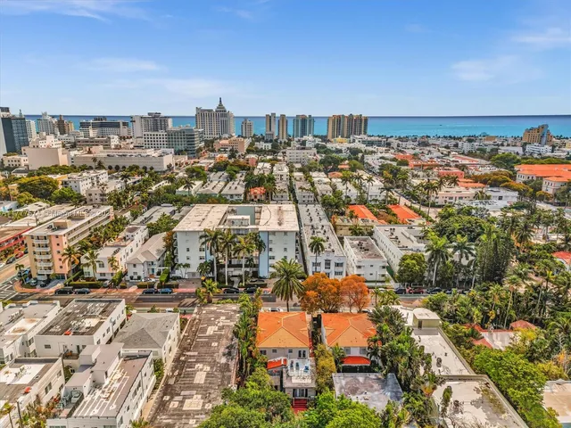 $2,500,000 | 1534 Euclid Avenue, Miami Beach, FL 33139