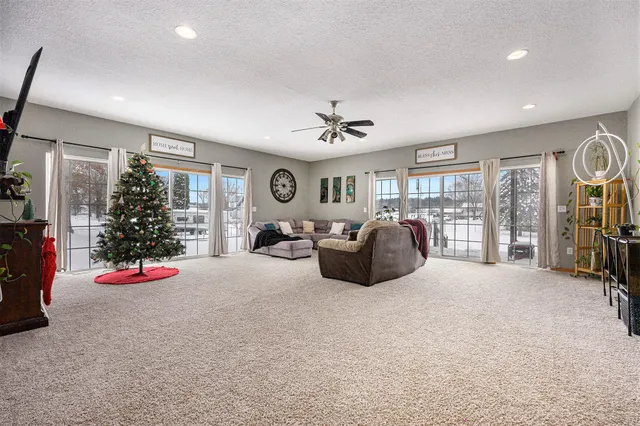 $270,000 | 21067 North Avenue, Battle Creek, MI 49017