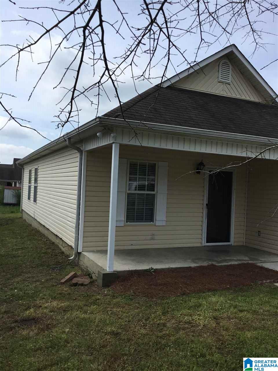 175 Cove Landing Calera, AL 35040 - Photo 3 of 14