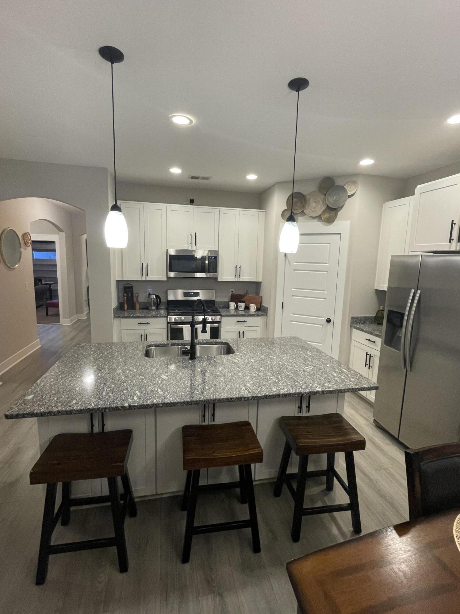 306 Citation Way Moncks Corner, SC 29461 - Photo 8 of 22 IMG_2007