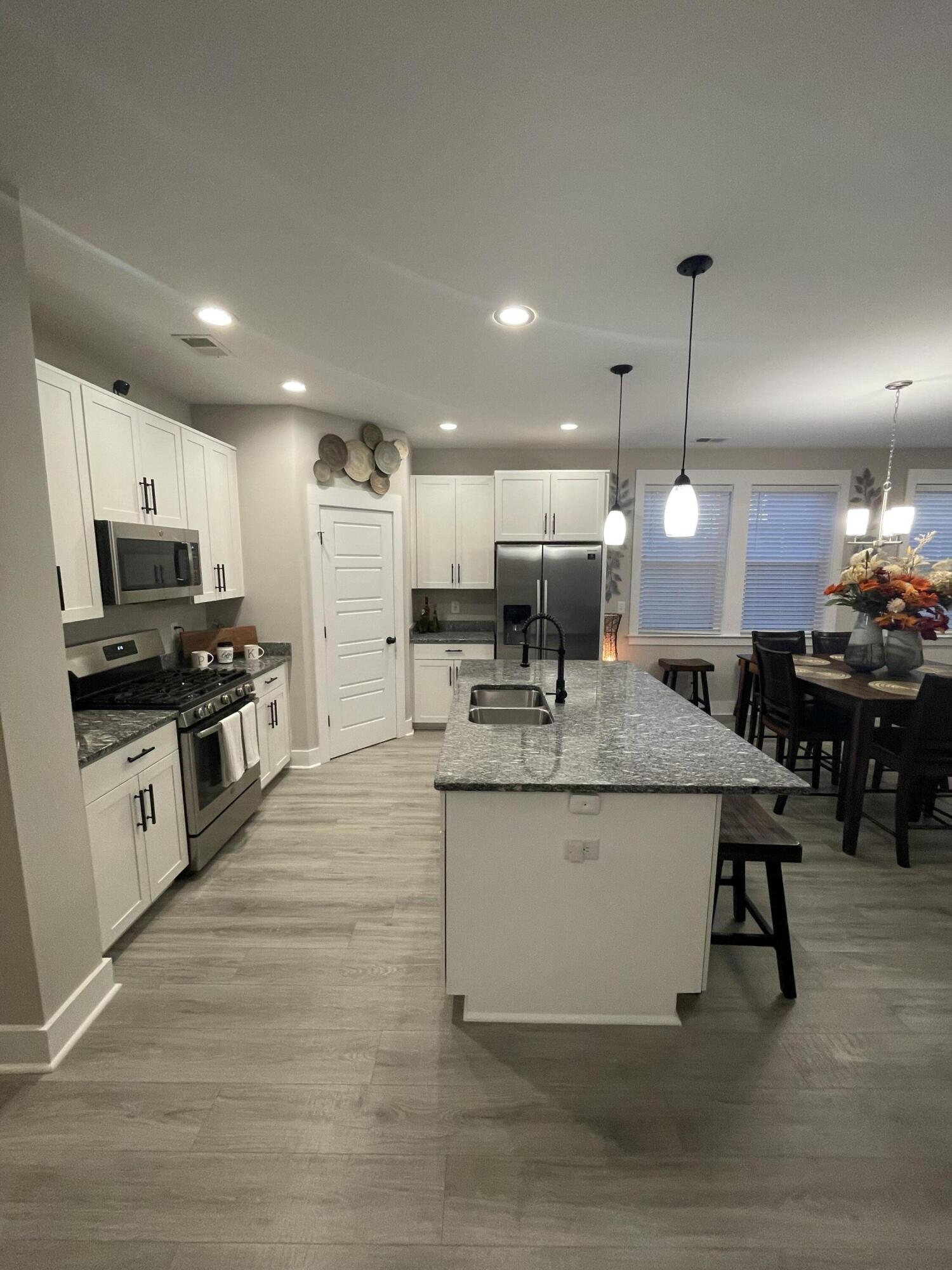 306 Citation Way Moncks Corner, SC 29461 - Photo 9 of 22 IMG_2006