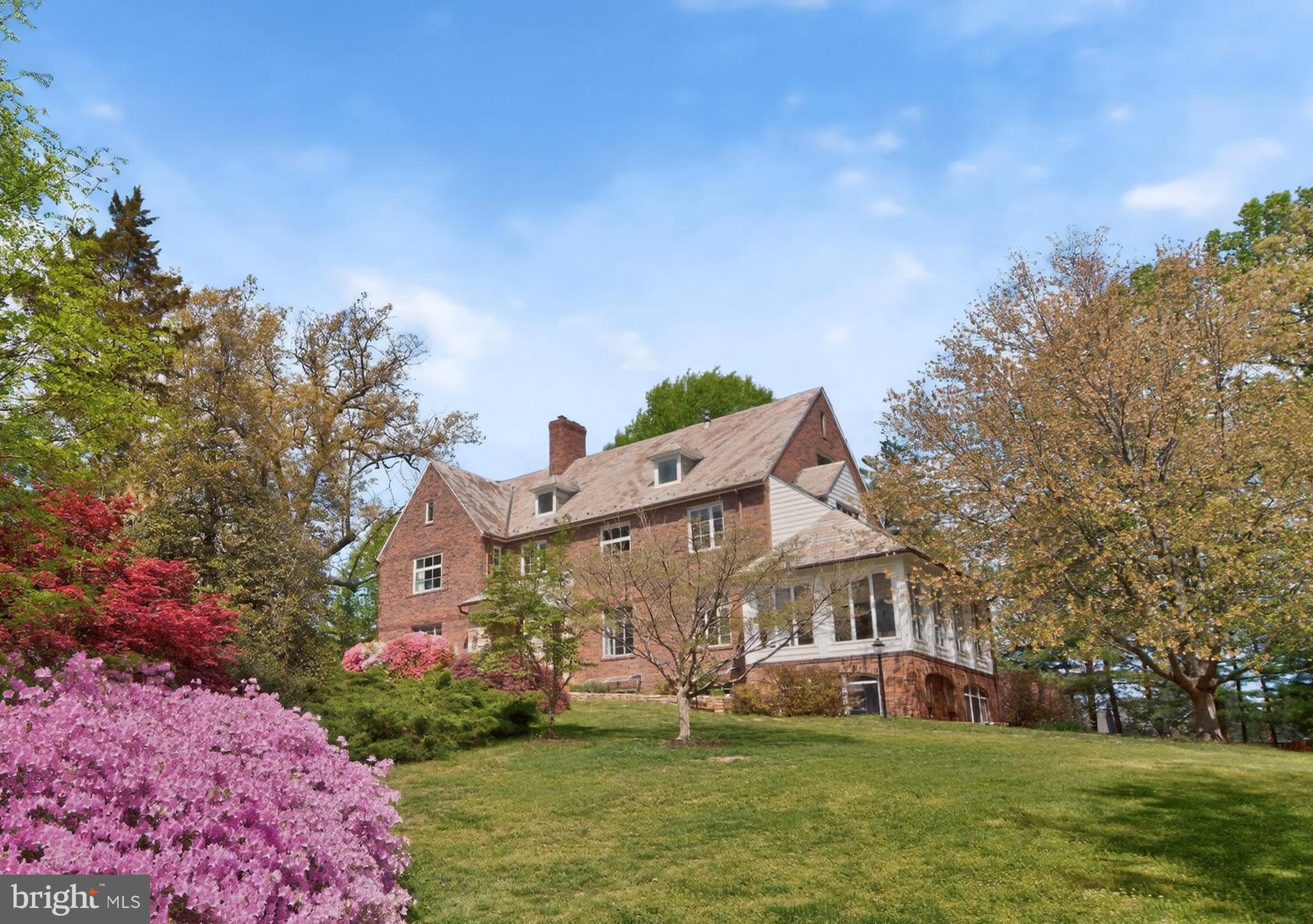 Welcome home to 5553 Little Falls Rd!