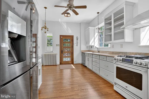 $11,500 | 5553 Little Falls Road, Arlington, VA 22207