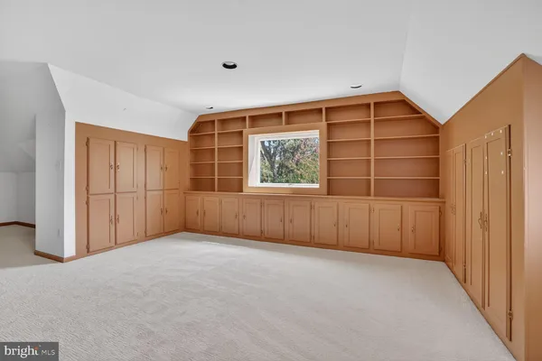 $11,500 | 5553 Little Falls Road, Arlington, VA 22207