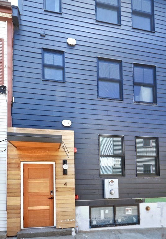 4 Everett Place, Unit 1 Boston, MA 02128 - Photo 19 of 19 a front view of a building