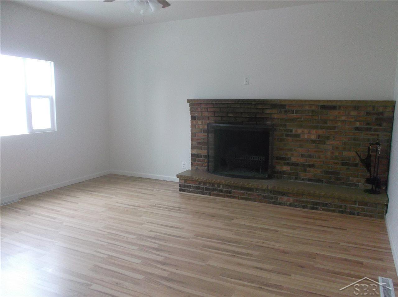7050 Birch Run Road Birch Run, MI 48415 - Photo 4 of 8 31337350-3.JPG