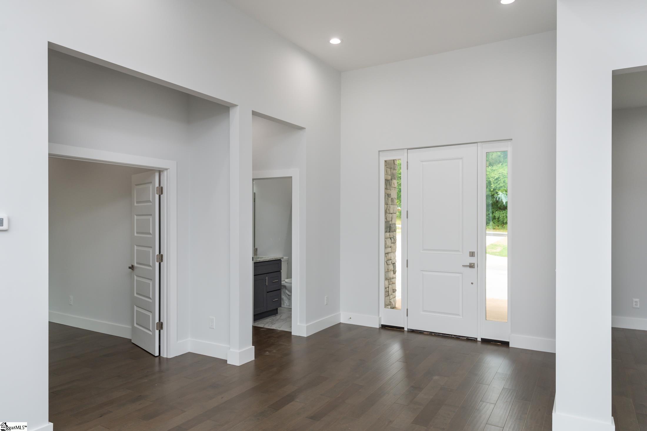 104 Hammond Circle Anderson, SC 29621 - Photo 7 of 34