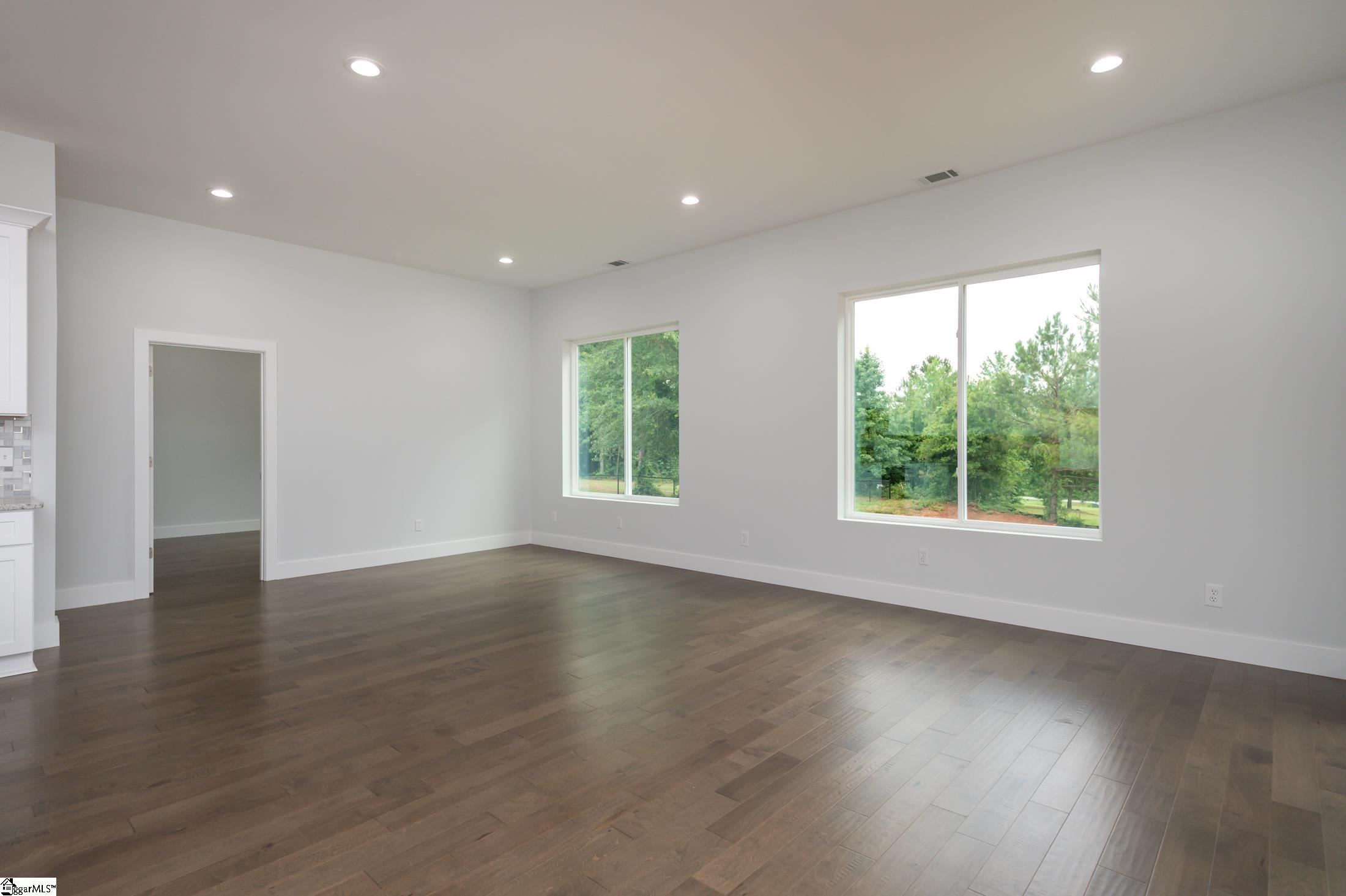 104 Hammond Circle Anderson, SC 29621 - Photo 8 of 34