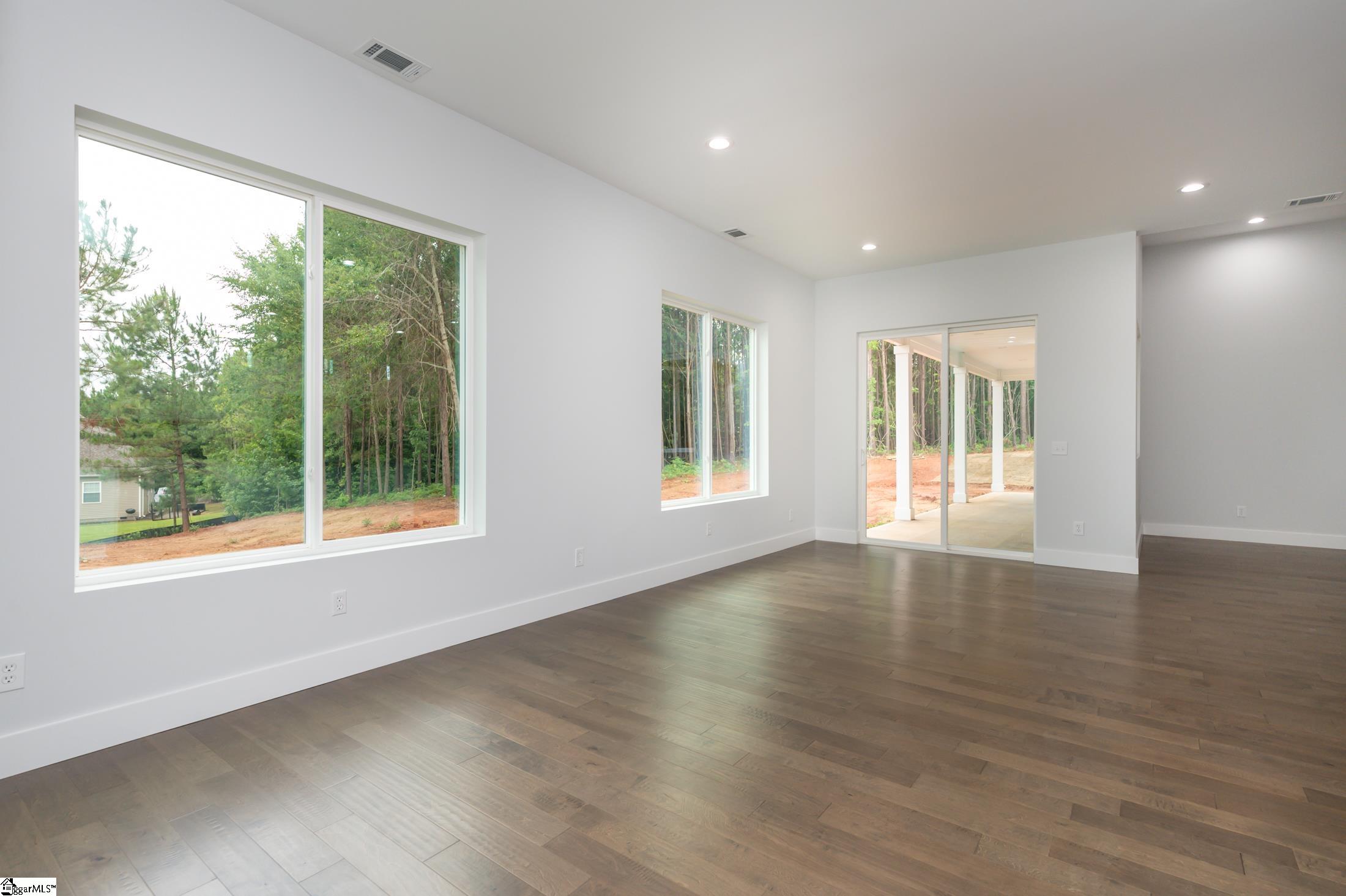 104 Hammond Circle Anderson, SC 29621 - Photo 9 of 34