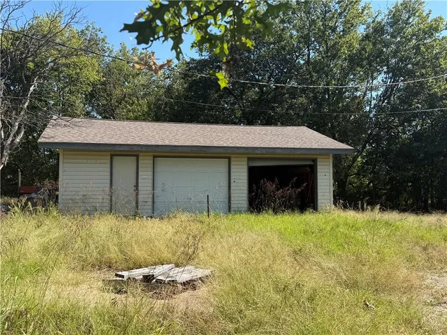 $90,000 | 201 South Inglewood Avenue, Coffeyville, KS 67337