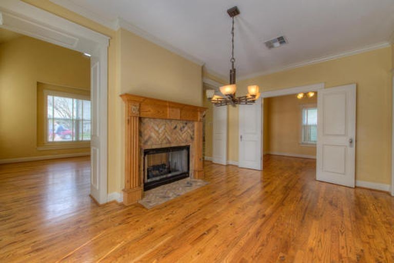 4527 Avenue B, Unit A Austin, TX 78751 - Photo 3 of 16