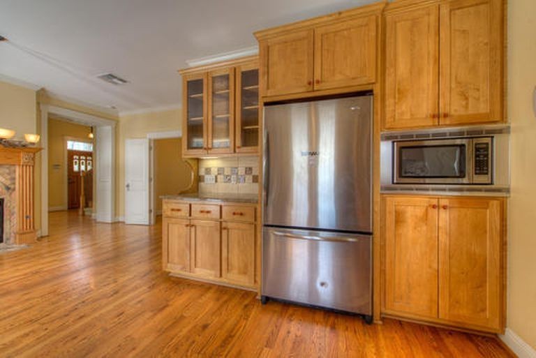 4527 Avenue B, Unit A Austin, TX 78751 - Photo 5 of 16