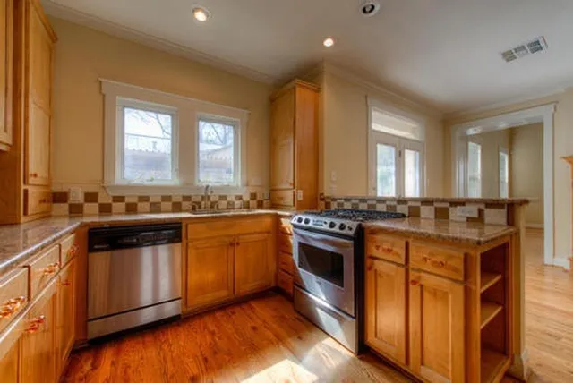 $3,500 | 4527 Avenue B, Unit A, Austin, TX 78751