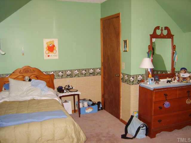 5714 Raleigh Road Benson, NC 27504 - Photo 8 of 10 Gallery Image 8
