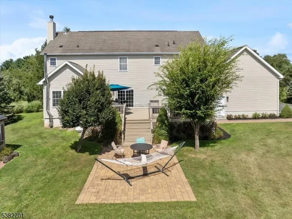 $850,000 | 15 Alaco Lane, Milford, NJ 08848