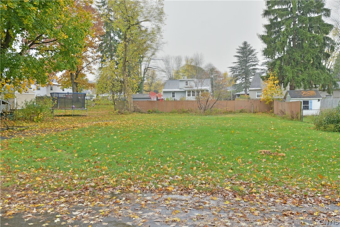 11 Osborn Road New Hartford, NY 13413 - Photo 1 of 1 Gallery Image 1
