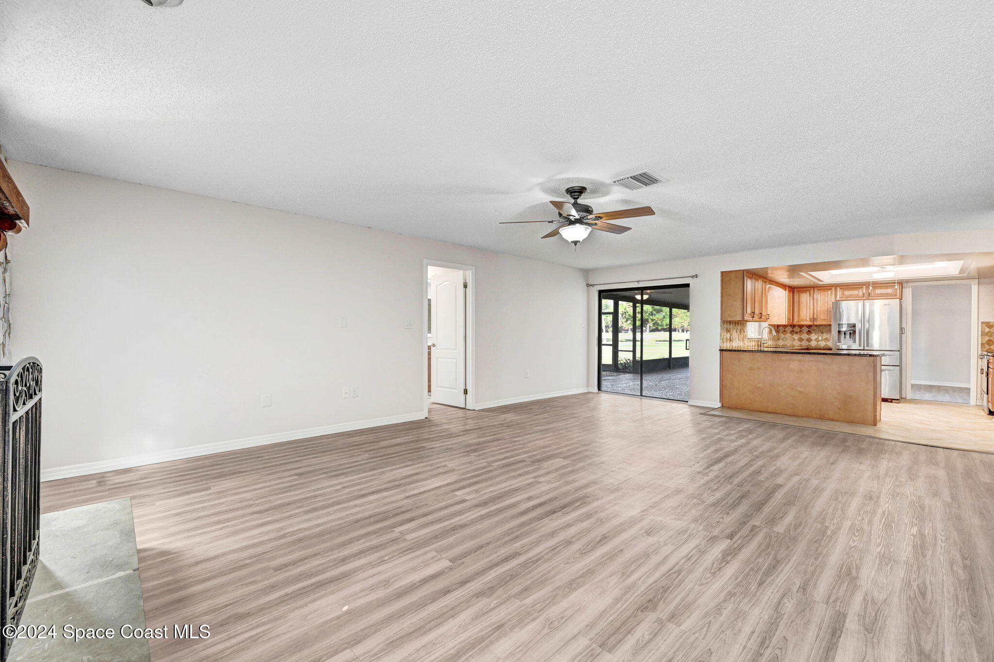 281 Sandy Run Melbourne, FL 32940 - Photo 17 of 69 51-web-or-mls-DSC_0429