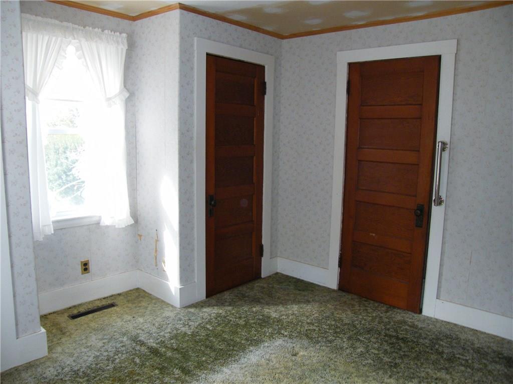 18 Fir Hollow Road Pemaquid, ME 04558 - Photo 8 of 15 First Floor Bedroom and Door to Full...