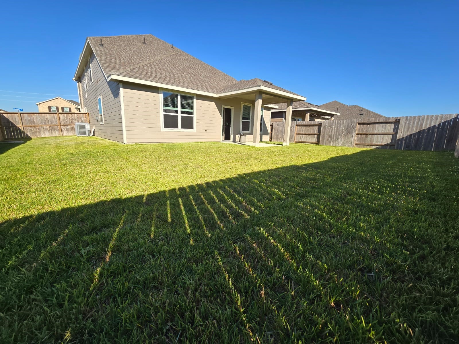 6923 Lebec Drive Rosharon, TX 77583 - Photo 7 of 28
