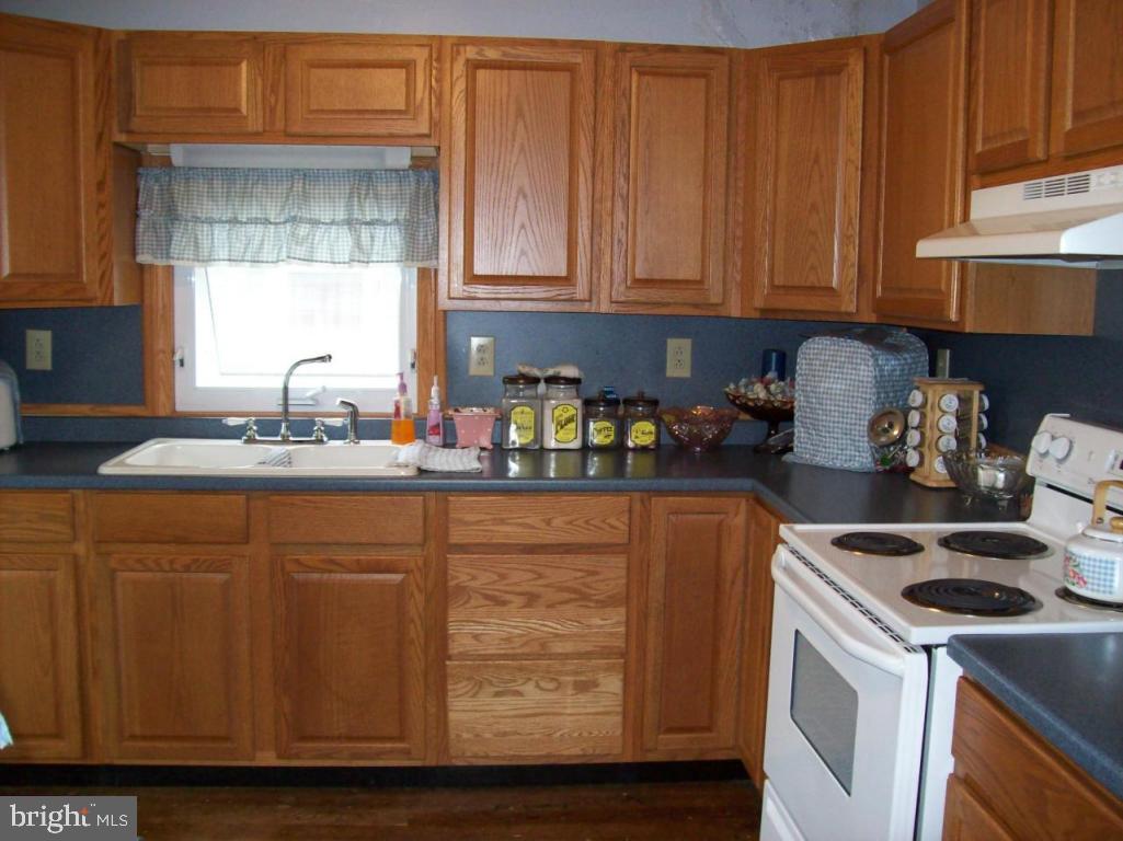 808 Cornwall Road Lebanon, PA 17042 - Photo 5 of 5 Gallery Image 5