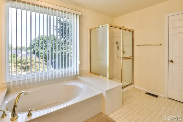 $449,500 | 2922 Diekamp Farm Trail, St. Charles, MO 63303