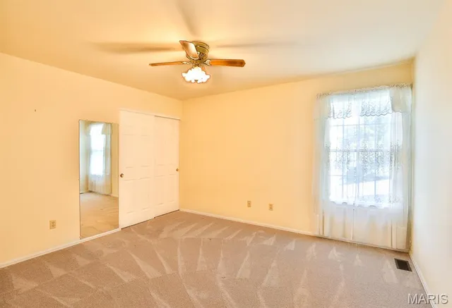 $449,500 | 2922 Diekamp Farm Trail, St. Charles, MO 63303