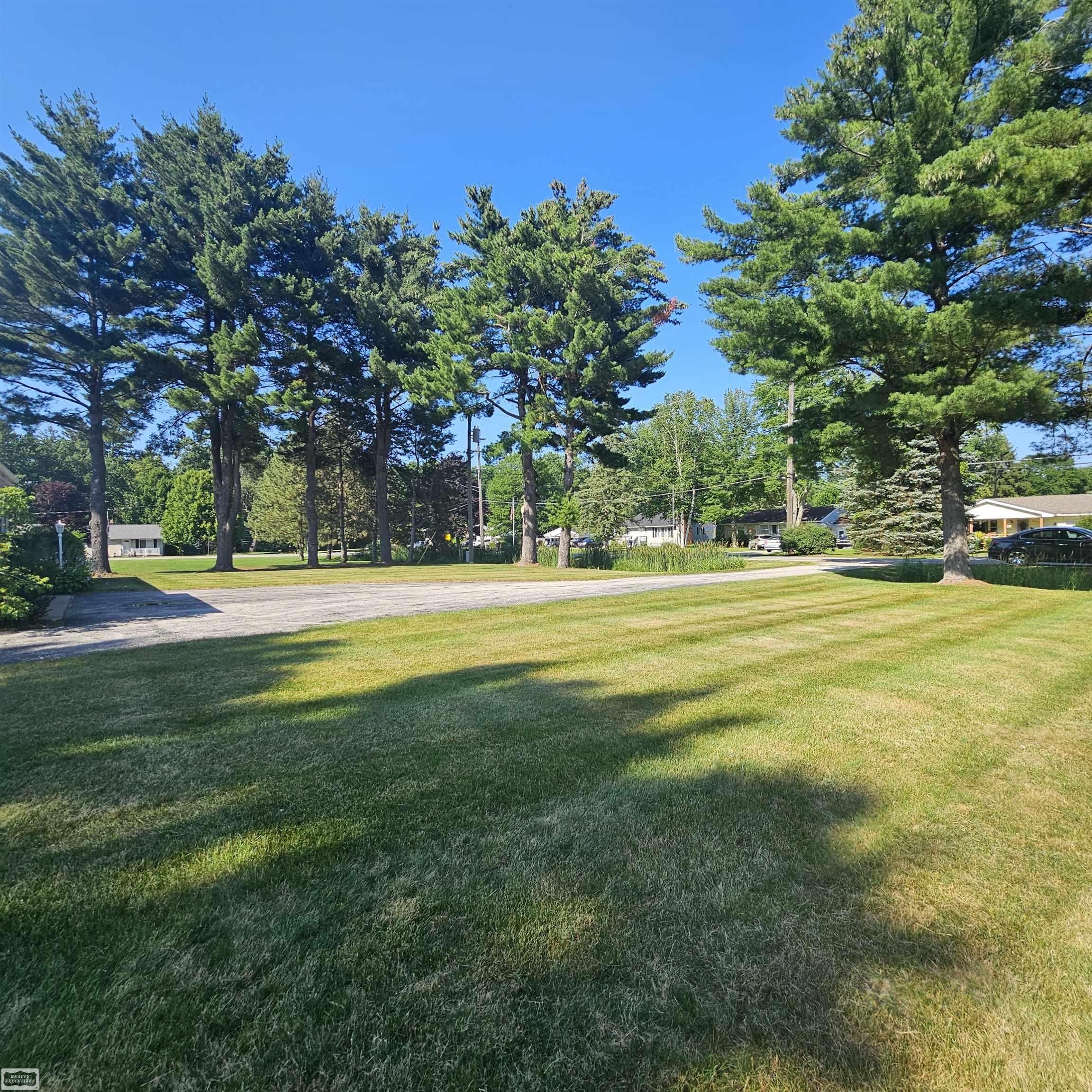 3177 Beach Road Port Huron, MI 48060 - Photo 34 of 37 Gallery Image 34