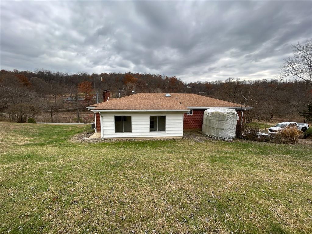 389 Rural Valley Road Claysville, PA 15323 - Photo 3 of 35
