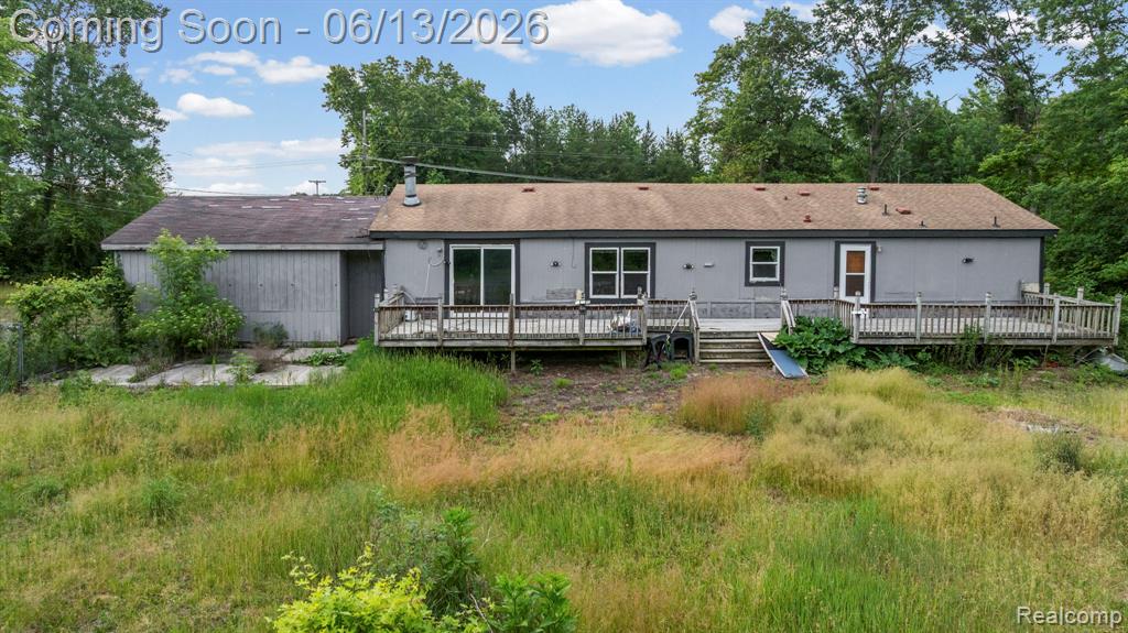 51105 Arkona Road Belleville, MI 48111 - Photo 1 of 32