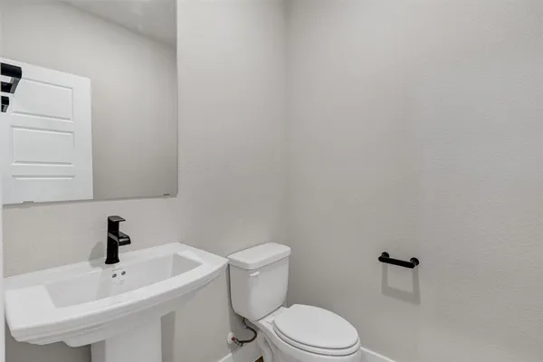 $3,150 | 2153 Sandlin Drive, Fort Worth, TX 76008