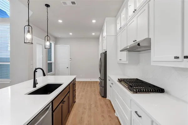 $3,150 | 2153 Sandlin Drive, Fort Worth, TX 76008