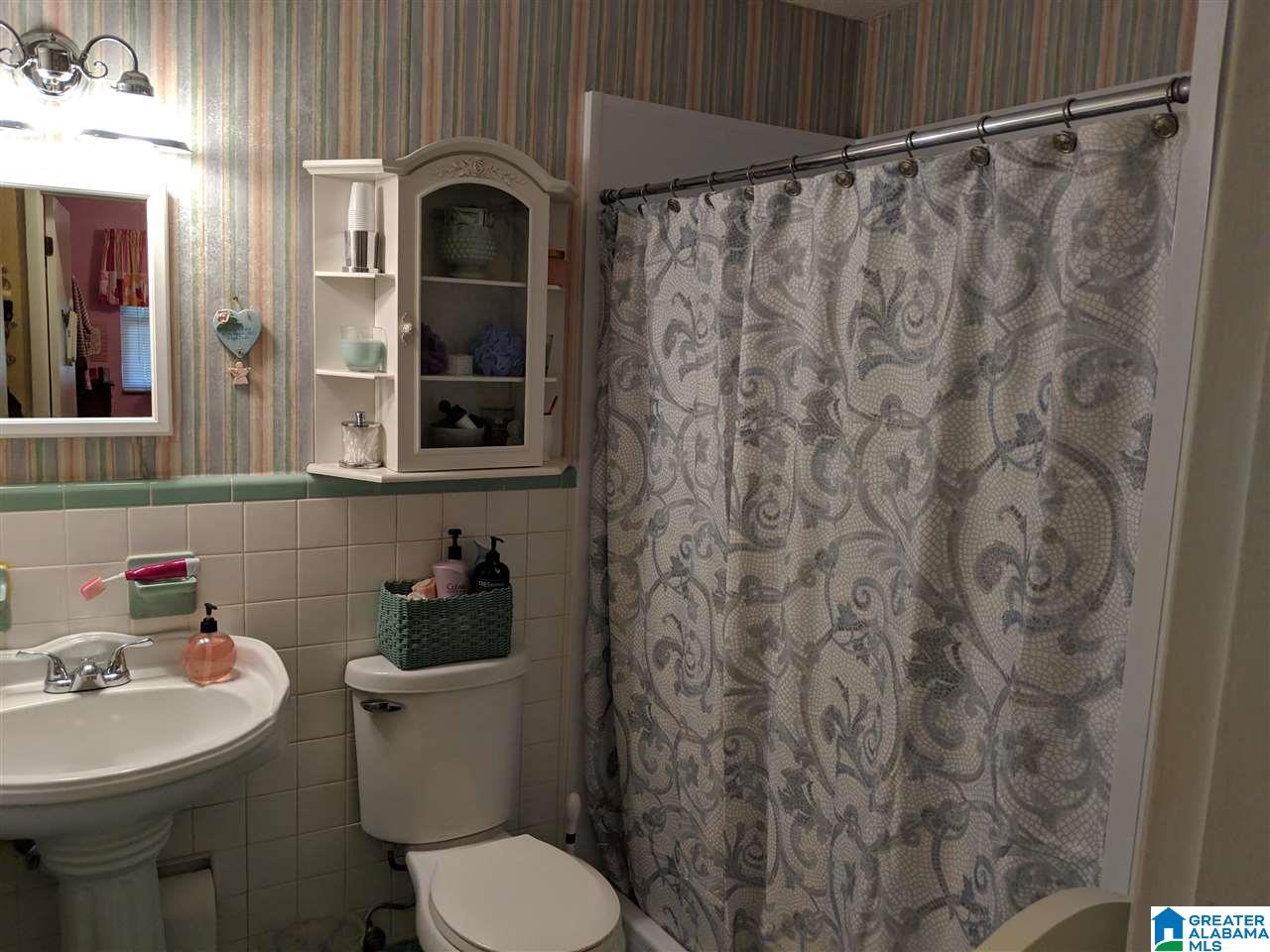 728 Dates Circle Bessemer, AL 35023 - Photo 7 of 23