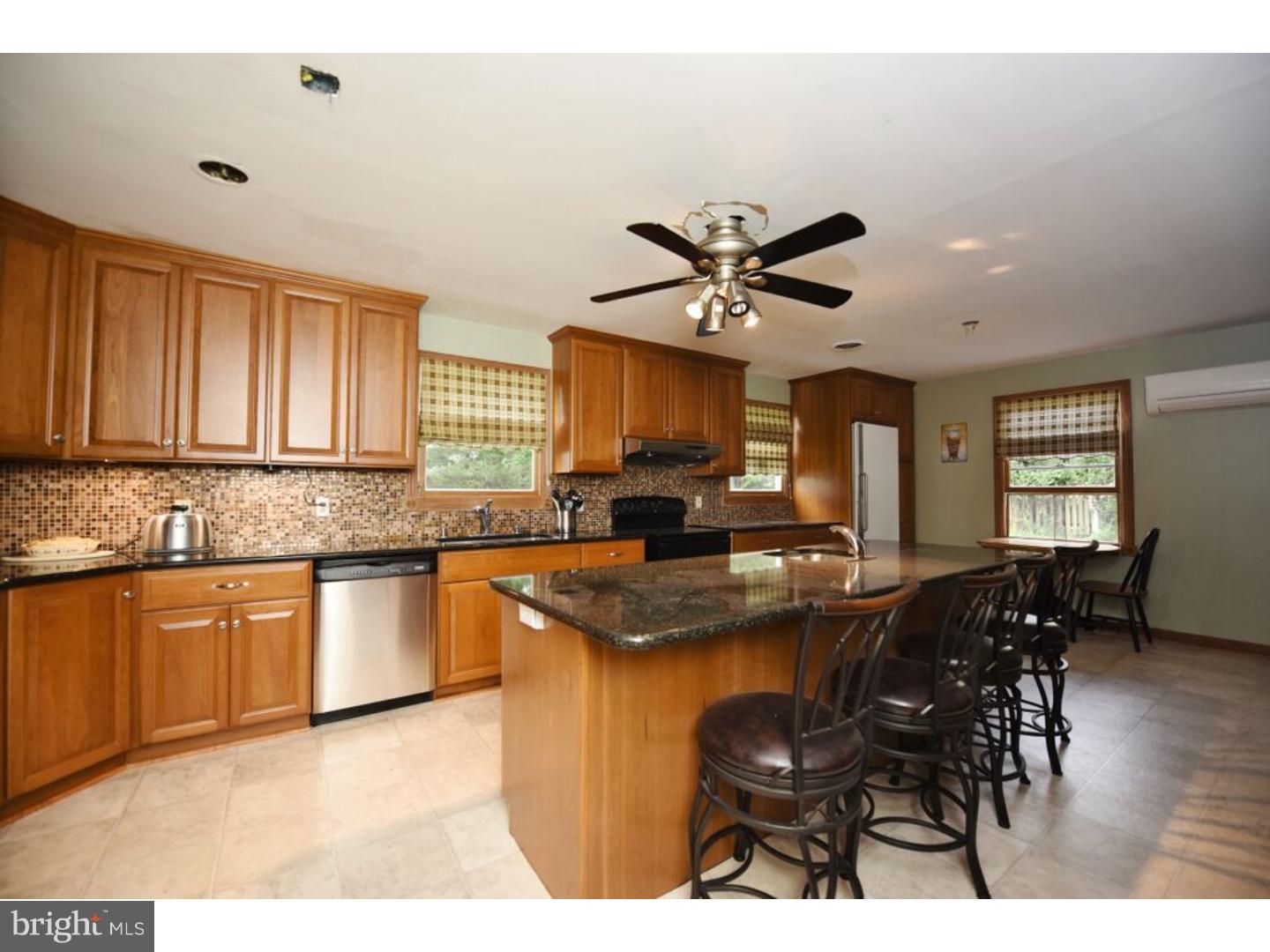 19 Crestview Road Phoenixville, PA 19460 - Photo 12 of 25 Gallery Image 12