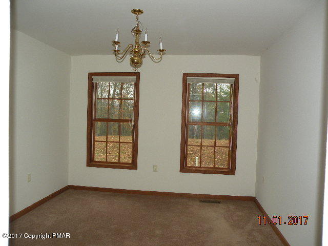 134 Cardinal Road Cresco, PA 18326 - Photo 8 of 17 DSCN2246
