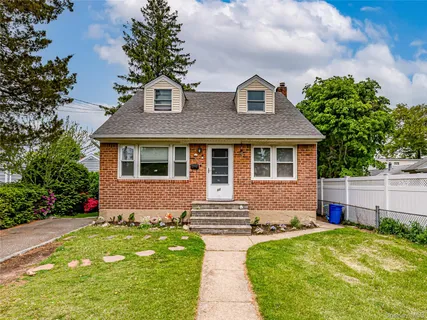 $699,000 | 31 Locust Street, Westbury, NY 11590