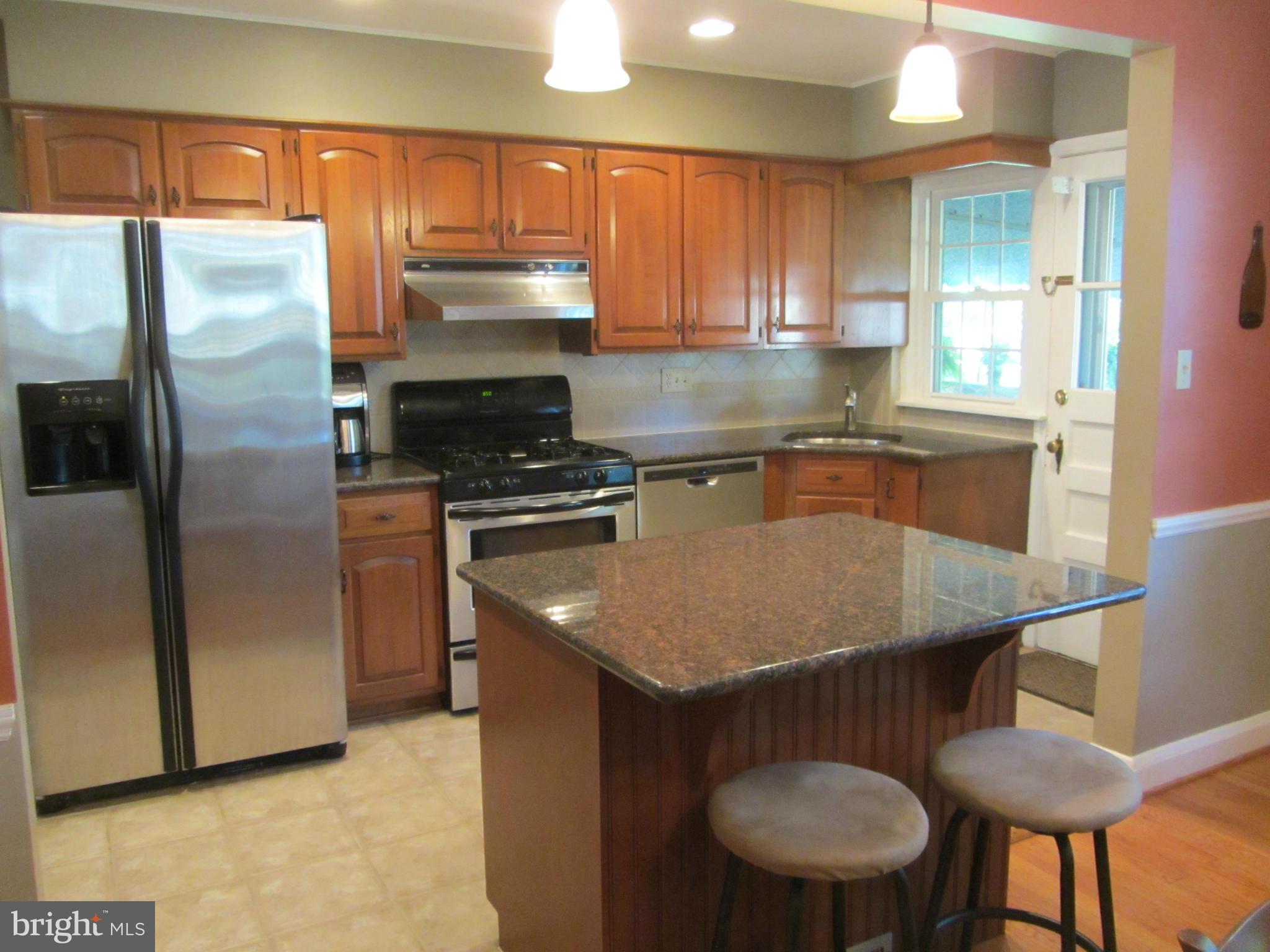 165 Dumbarton Road Baltimore, MD 21212 - Photo 8 of 26 Kitchen
