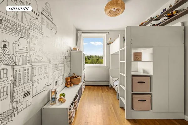 $925,000 | 811 5th Avenue, Unit 402 | Greenwood Heights