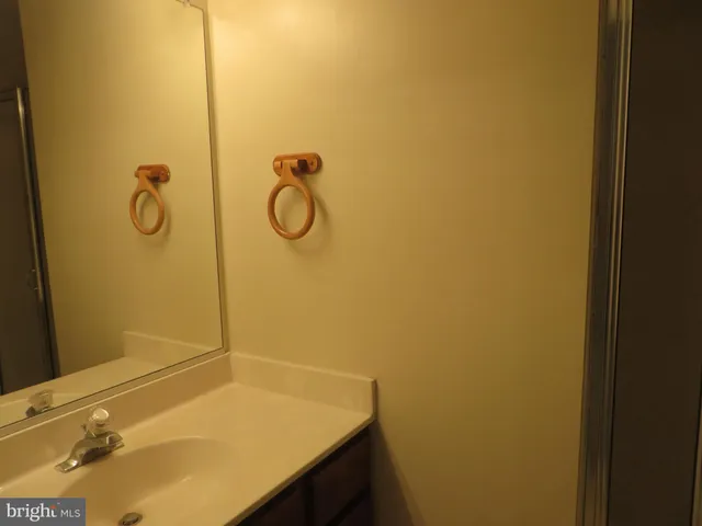 $2,295 | 6008 C Curtier Drive, Alexandria, VA 22310