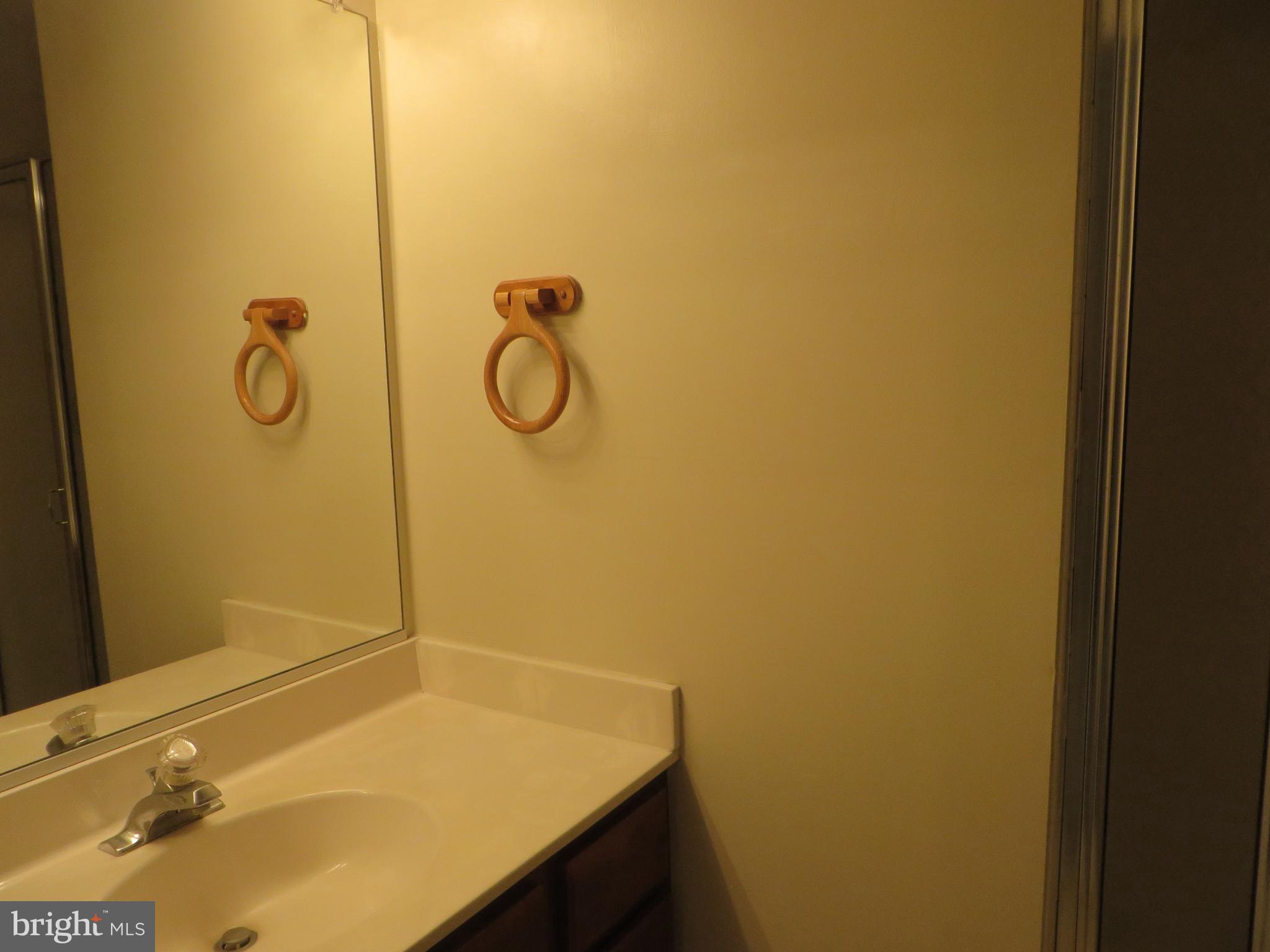 6008 C Curtier Drive Alexandria, VA 22310 - Photo 17 of 34