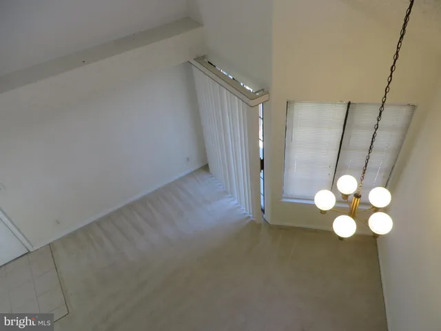 $2,295 | 6008 C Curtier Drive, Alexandria, VA 22310