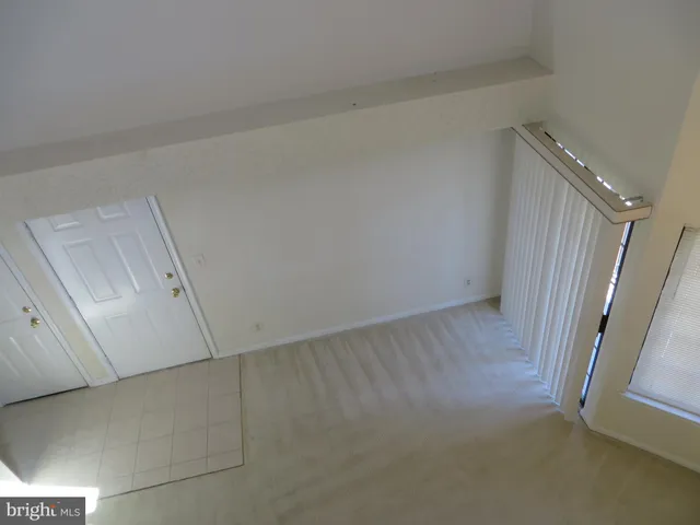 $2,295 | 6008 C Curtier Drive, Alexandria, VA 22310