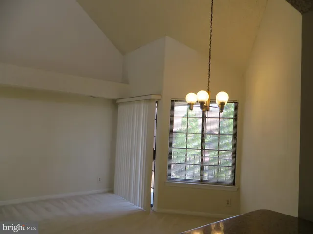 $2,295 | 6008 C Curtier Drive, Alexandria, VA 22310