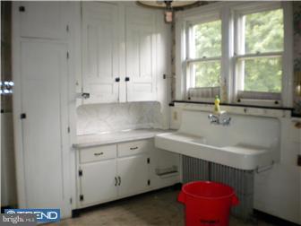 53 East Ridge Street Coaldale, PA 18218 - Photo 6 of 8 Gallery Image 6