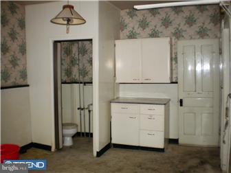 53 East Ridge Street Coaldale, PA 18218 - Photo 8 of 8 Gallery Image 8