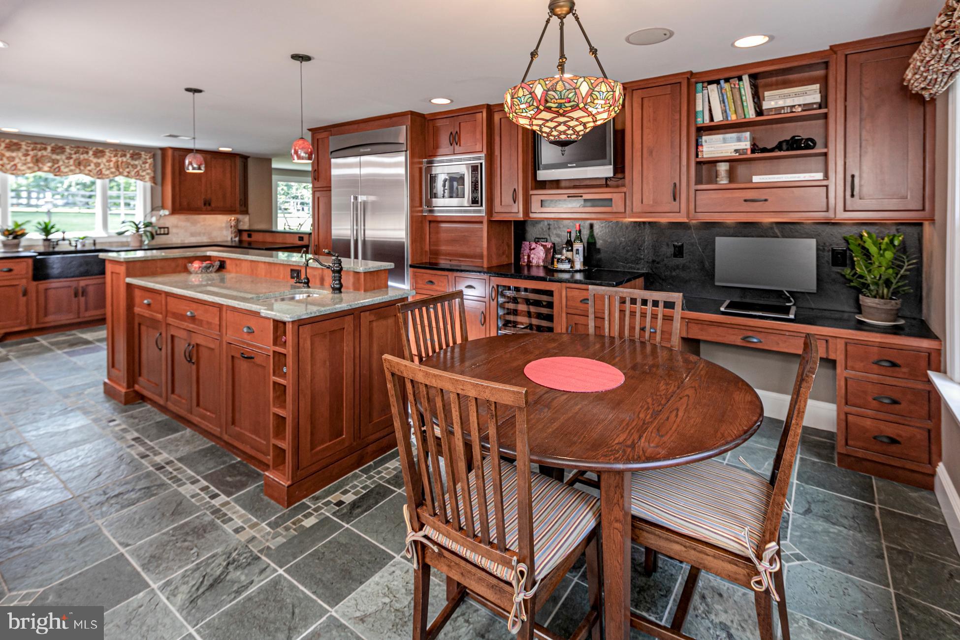 268 Edgerstoune Road Princeton, NJ 08540 - Photo 11 of 35 Gallery Image 11