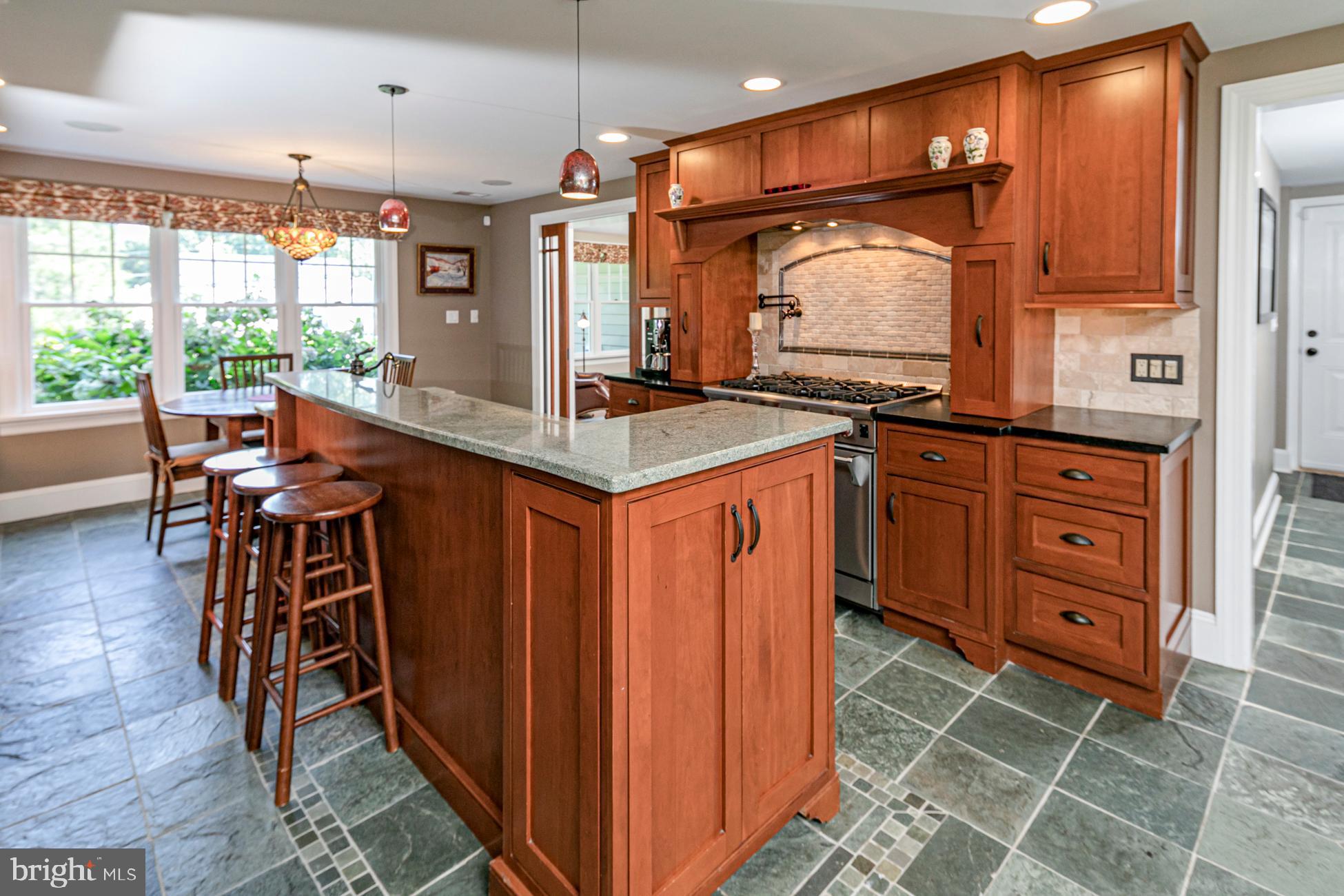 268 Edgerstoune Road Princeton, NJ 08540 - Photo 12 of 35 Gallery Image 12