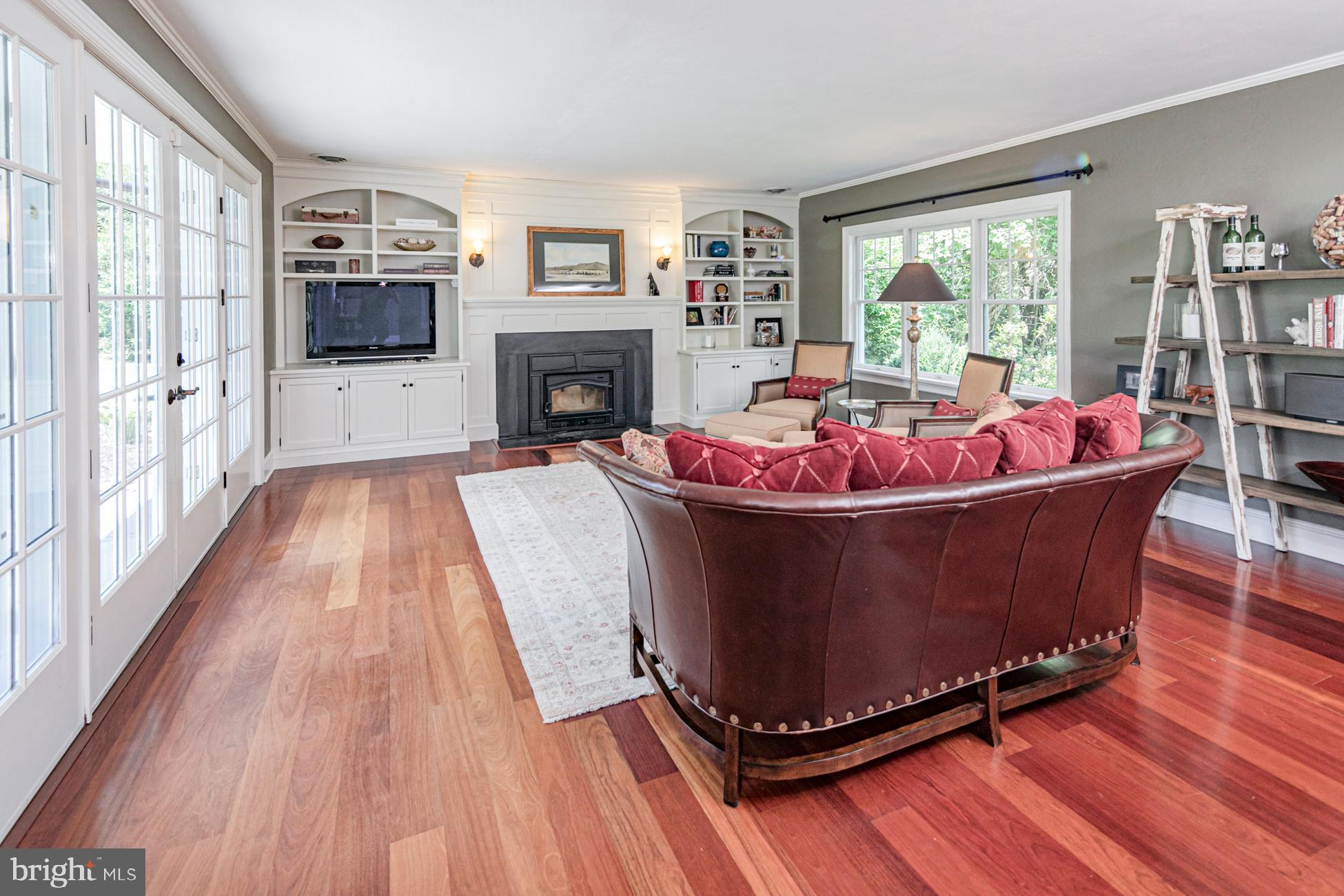 268 Edgerstoune Road Princeton, NJ 08540 - Photo 5 of 35 Gallery Image 5