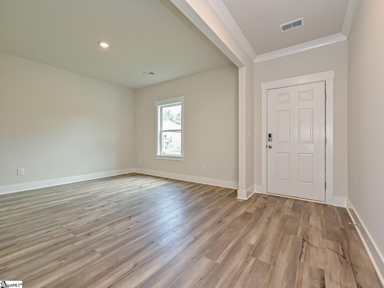 550 Laxton Road Greer, SC 29651 - Photo 3 of 30 Gallery Image 3