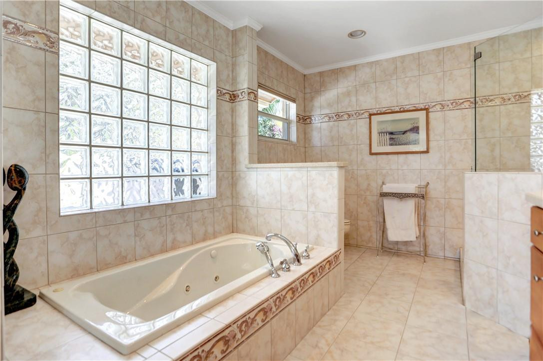 1300 Cormorant Road Delray Beach, FL 33444 - Photo 34 of 68 Master Suite Bathroom