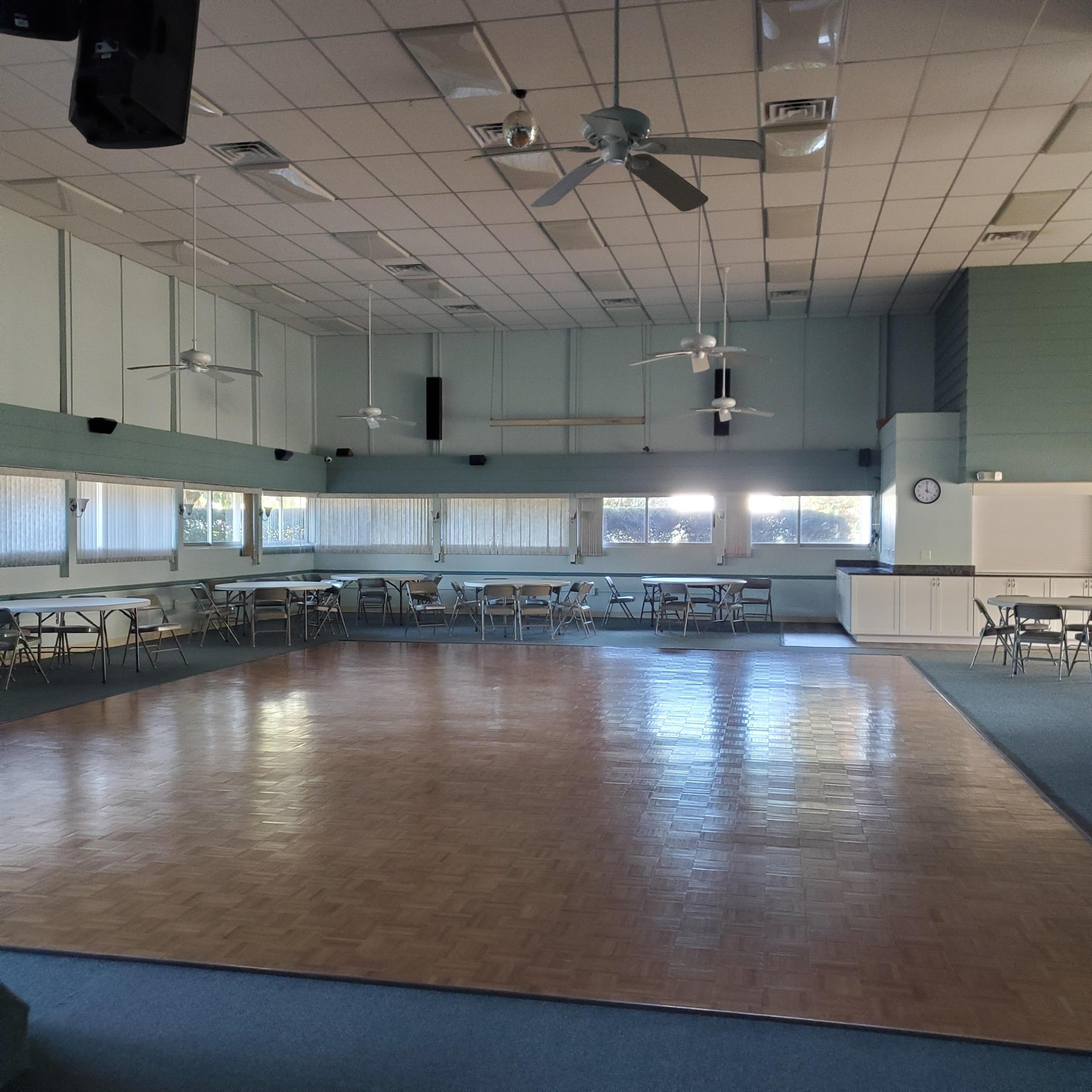 2600 Southeast Ocean Boulevard, Unit A11 Stuart, FL 34996 - Photo 38 of 62 a view of a living room and kitchen